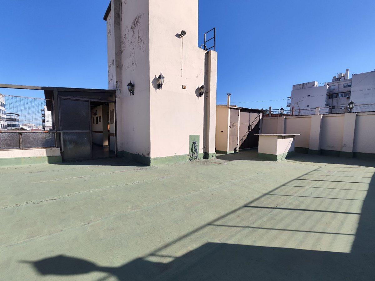 Foto de VENTA DPTO 4 AMB EN FLORES C/TERRAZA Y QUINCHO, imagen 1