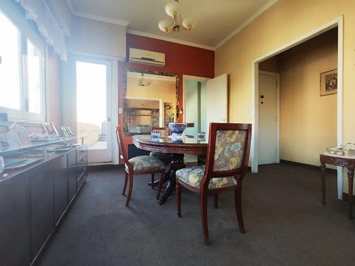 VENTA DPTO 4 AMB EN FLORES C/TERRAZA Y QUINCHO 3