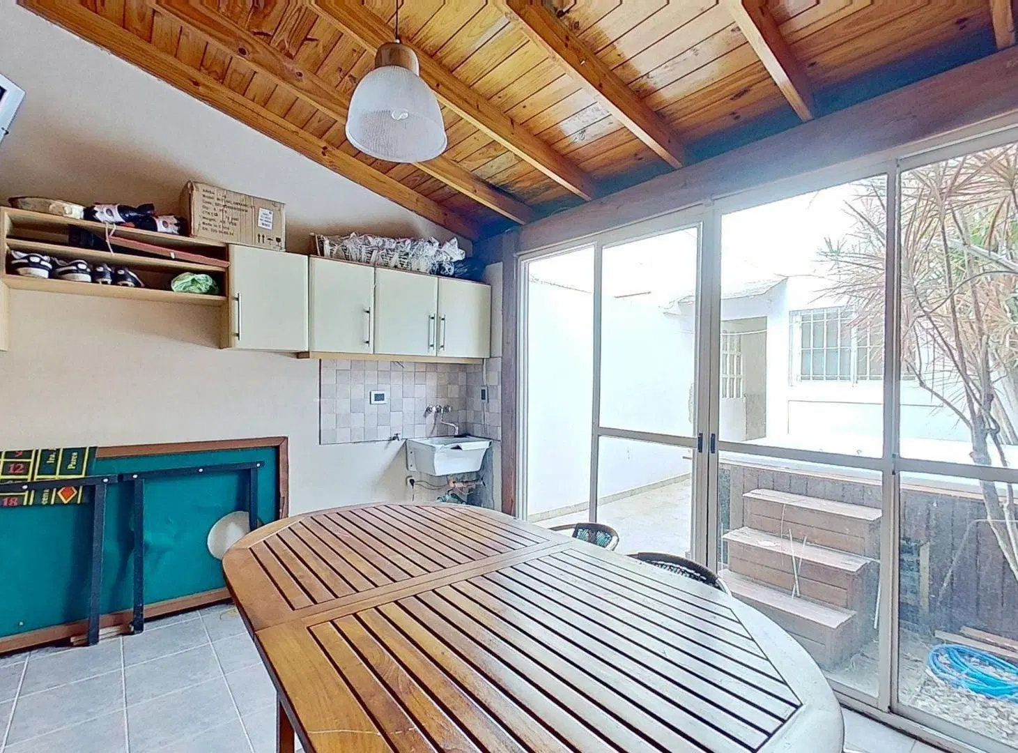 DUPLEX 3 AMB con Quincho.Parrilla.cochera.PERMUTA 5