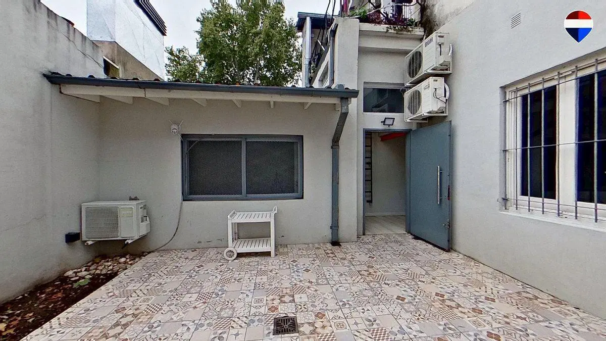VENTA PH 4 ambientes con patio FLORIDA OESTE 2