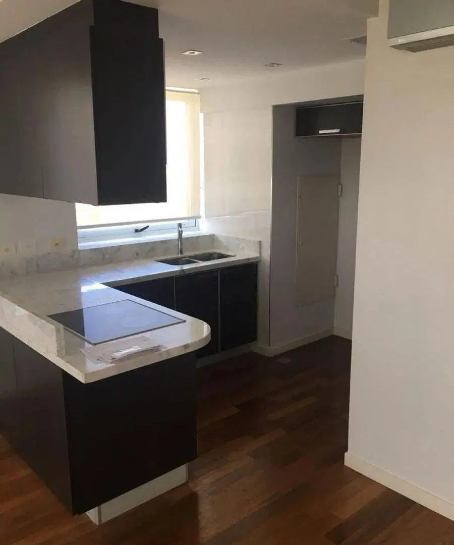 VENTA DEPTO 2 AMB. - PUERTO MADERO C/ VISTA AL RIO 2