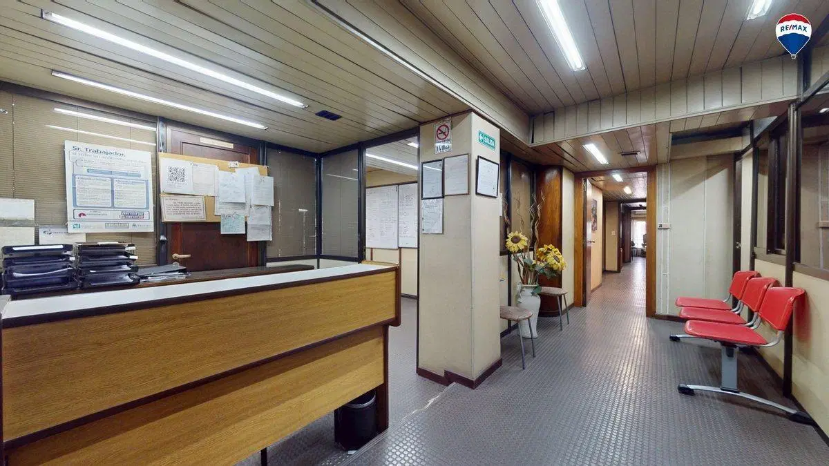OFICINA EN VENTA EN BALVANERA - PISO PRIVADO 2