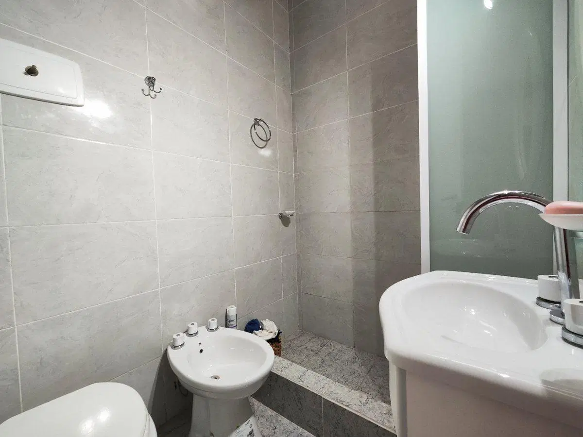 Casa Multifamiliar 6 amb en venta - Ciudadela 4