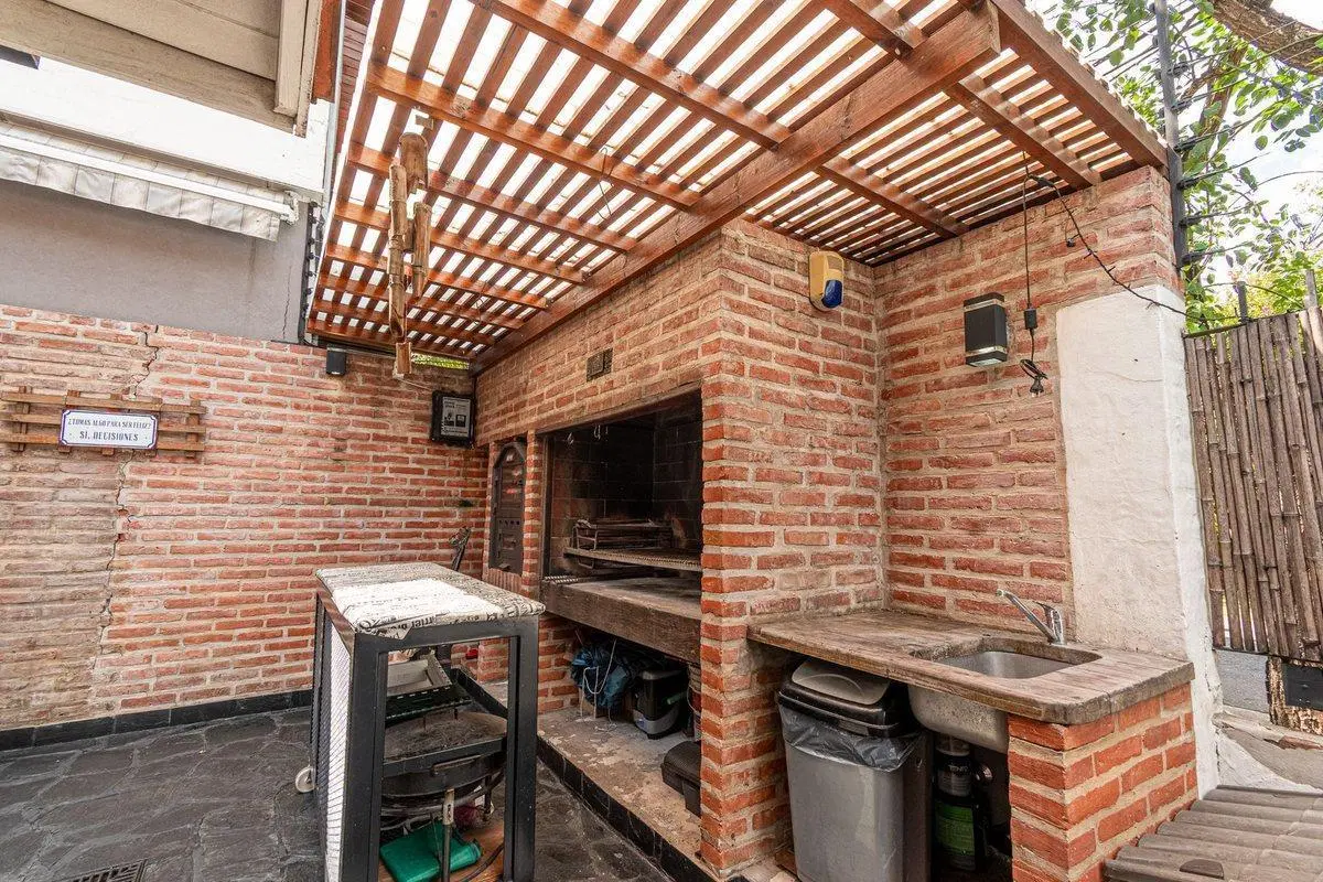 Venta Dúplex 4 amb. con Cochera Patio y Parrilla 3