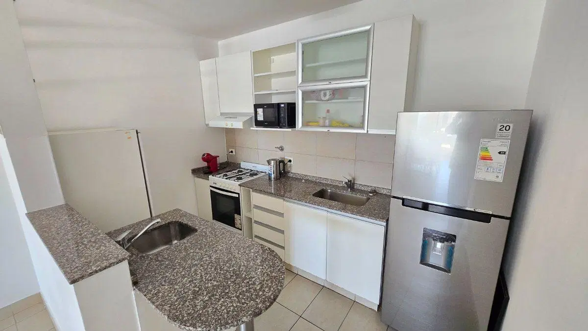 VENTA DPTO 2 AMB. C/ BALCON MUCHA LUZ S CRISTOBAL 5