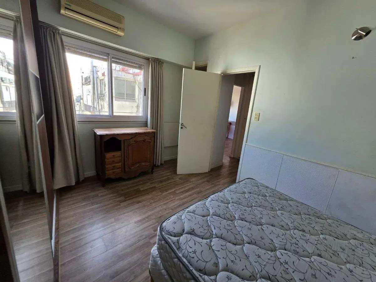 VENTA DEPARTAMENTO 2 AMBIENTES. A 1 cuadra de UADE 5