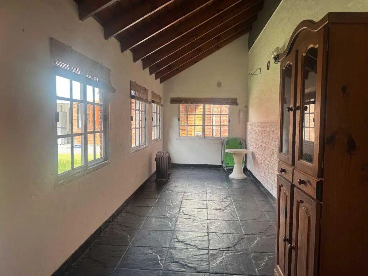 VENTA CASA 5AMB JARDIN/QUINCHO/COCHERA A/C V.LOPEZ 3