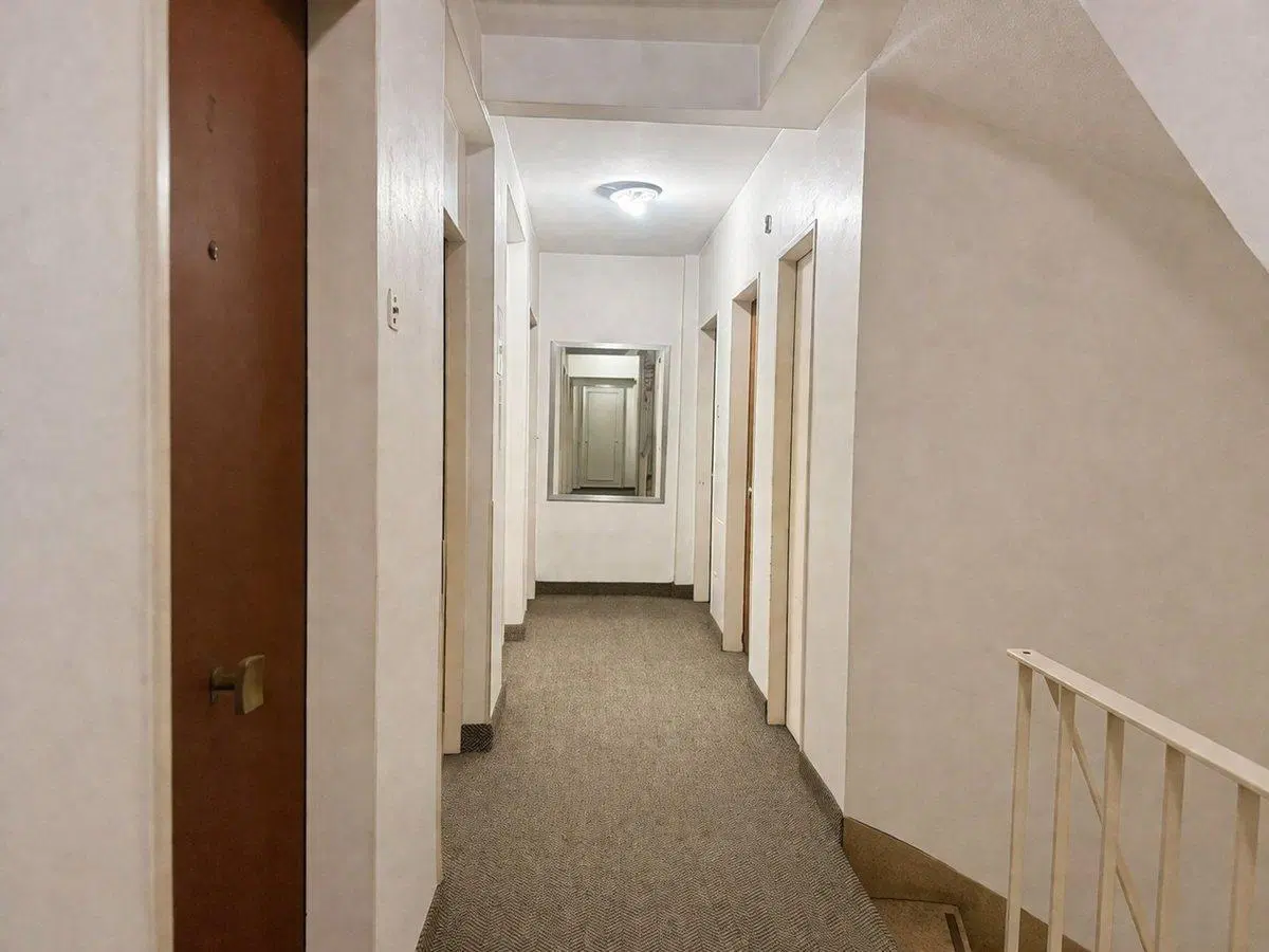 VENTA DEPARTAMENTO 3 AMBIENTES CON PATIO - RETIRO 5