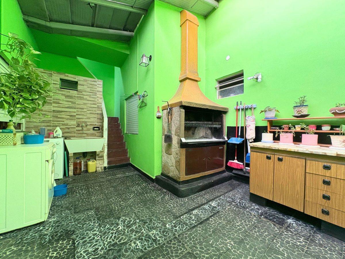 Foto de CASA MULTIFAMILIAR EN VENTA EN LOMAS DEL MIRADOR, imagen 2