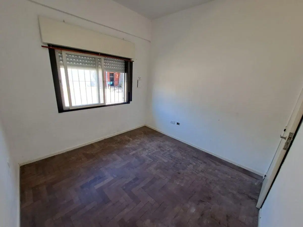 PH 3 Ambientes Venta Caseros - Patio FINANCIACIÓN 4