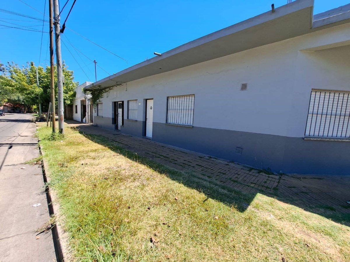 PH 3 Ambientes Venta Caseros - Patio FINANCIACIÓN