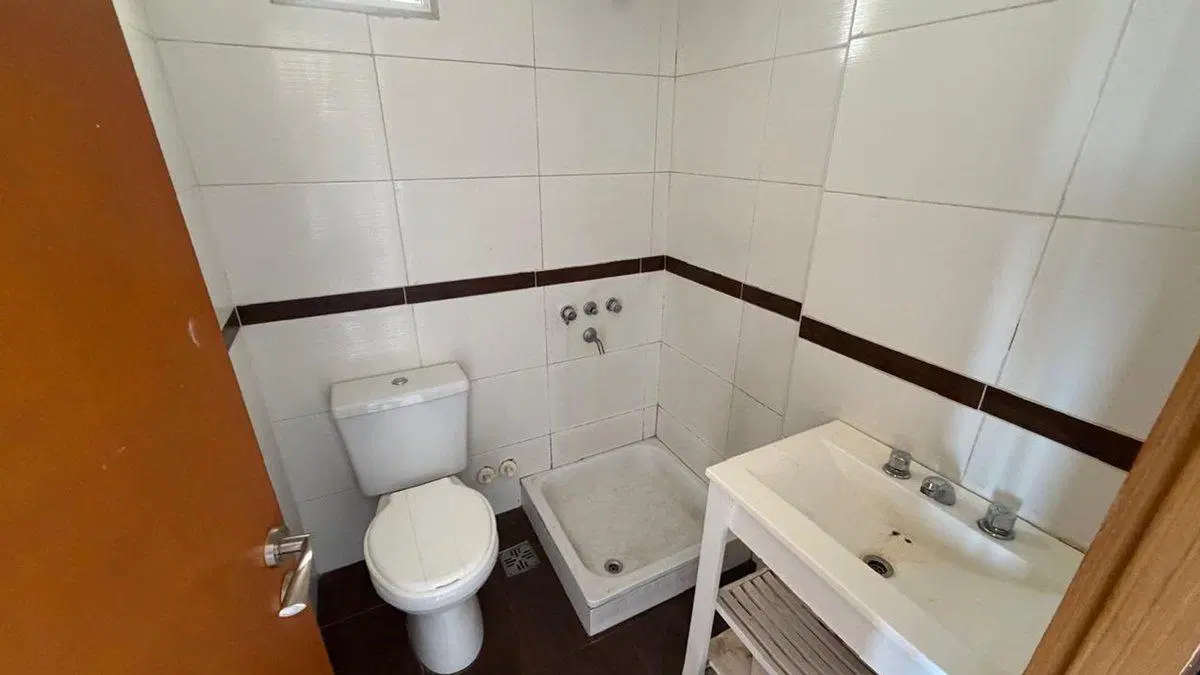 OPORTUNIDAD! MONOAMBIENTE EN VENTA EN LINIERS 8