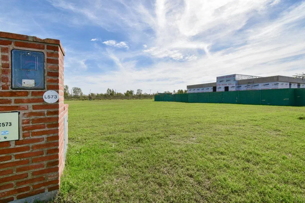 Lote en Venta en Puerto del Lago, Amarras, Escobar 3