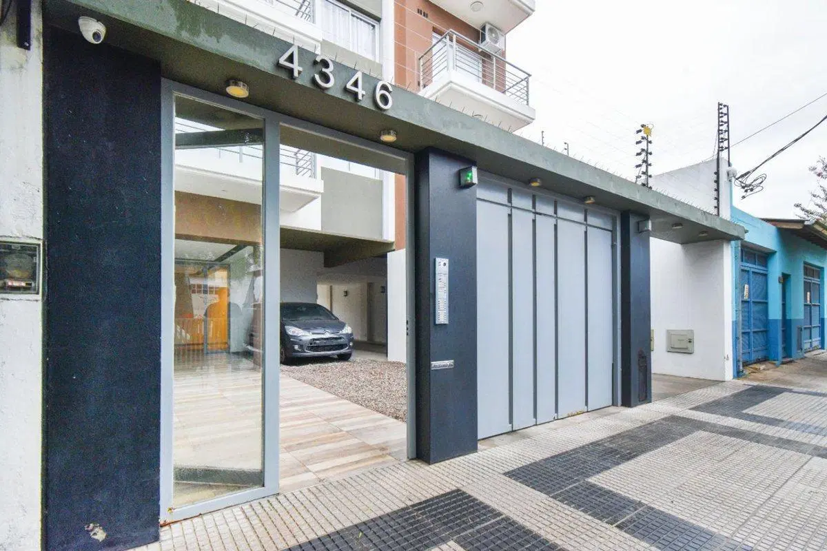 Departamento a estrenar en Caseros 4
