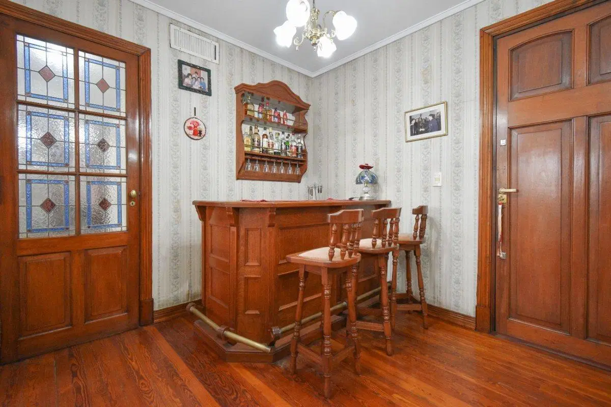 Venta DPTO Semipiso 6 ambientes en Monserrat 4