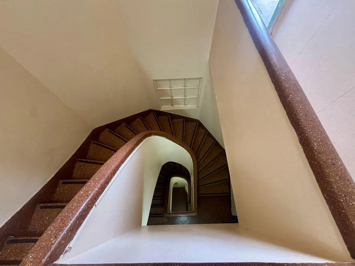 Venta Monoambiente con división en Parque Lezama 3