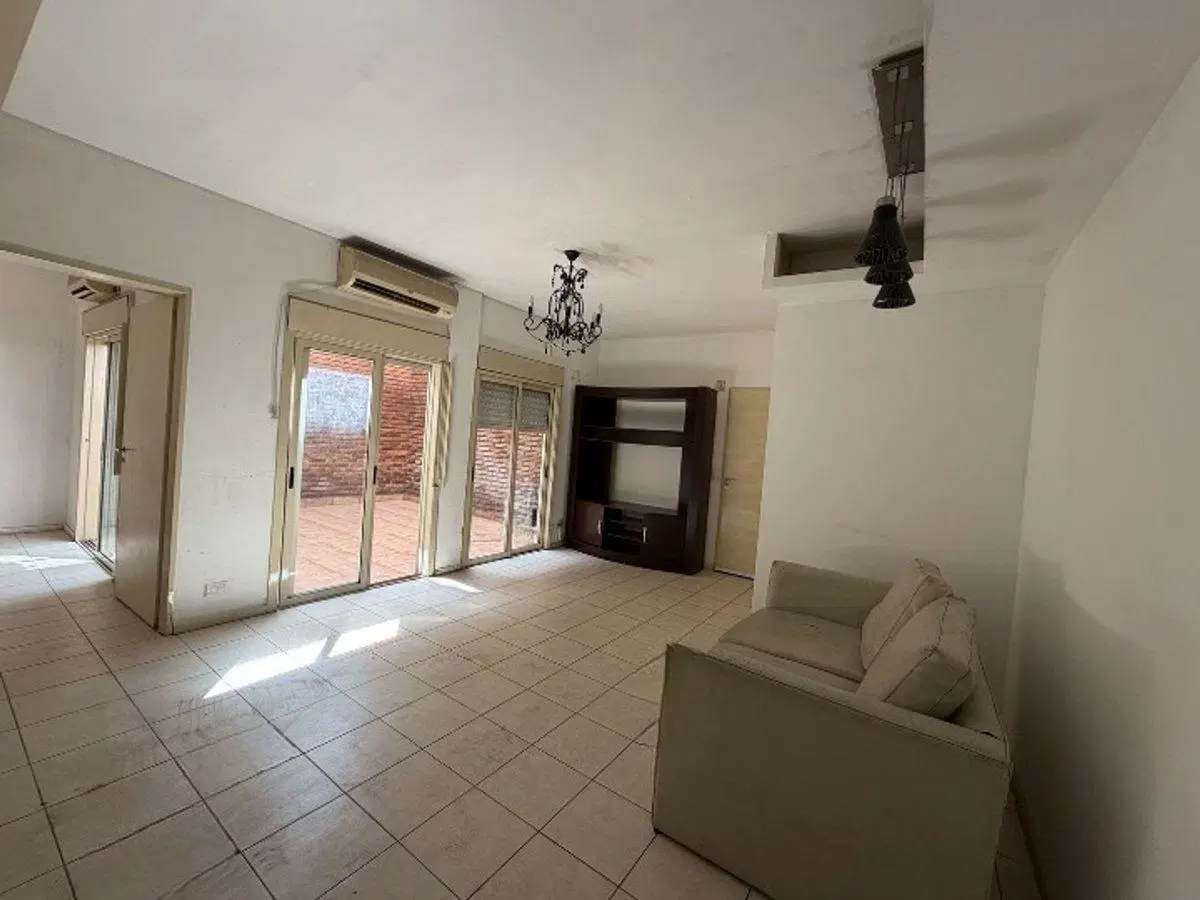 2 amb., Venta, depto, cochera,patio,V. del Parque 3