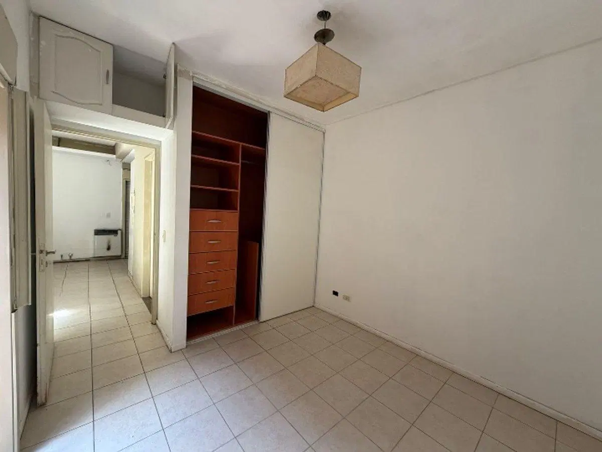 2 amb., Venta, depto, cochera,patio,V. del Parque 8