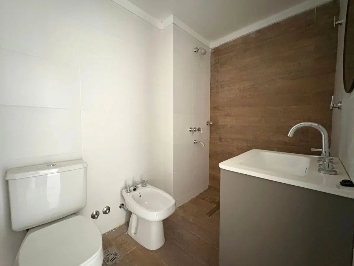 Depto 2 amb en venta - Hurlingham DEPARC COCHERA 2