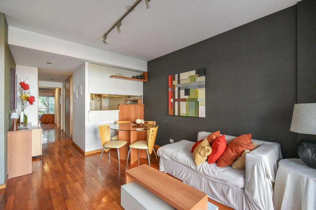 Departamento 2 ambientes venta Belgrano LUMINOSO 3
