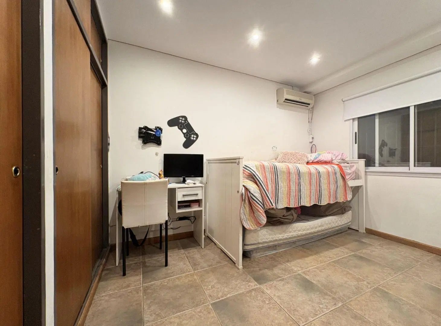 Casa 4 Ambientes Venta Ituzaingó Cochera y Parque 3