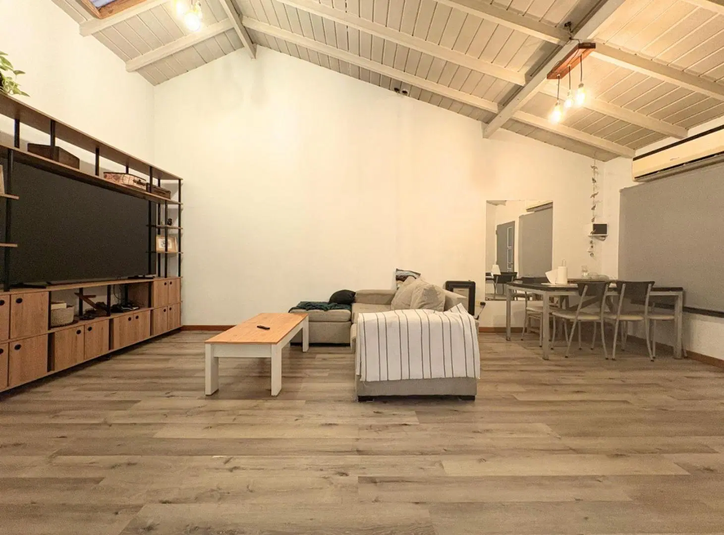 Casa 4 Ambientes Venta Ituzaingó Cochera y Parque 4