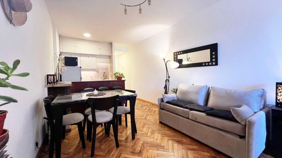 VENTA MONO CON BALCON FRENTE EN PALERMO APTO.CRED 2