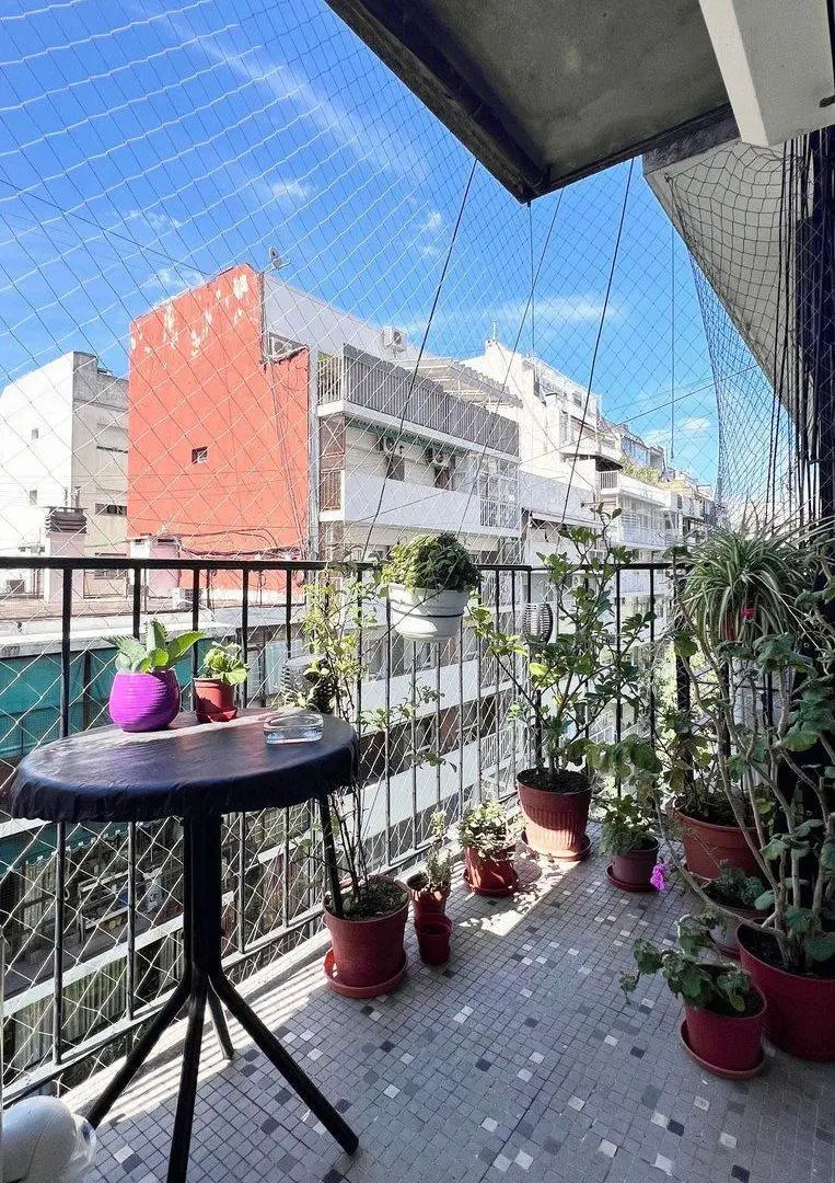 VENTA MONO CON BALCON FRENTE EN PALERMO APTO.CRED 4