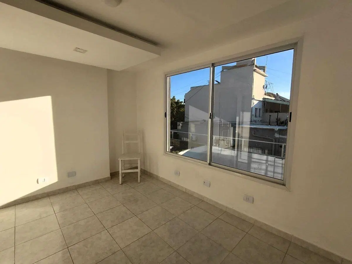 VENTA DEPARTAMENTO 3 AMB J. L. SUAREZ con renta 5