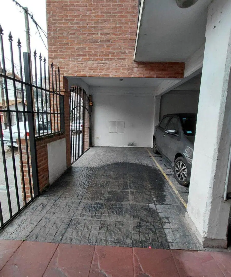 Venta Cochera Fija en Vicente Lopez 2