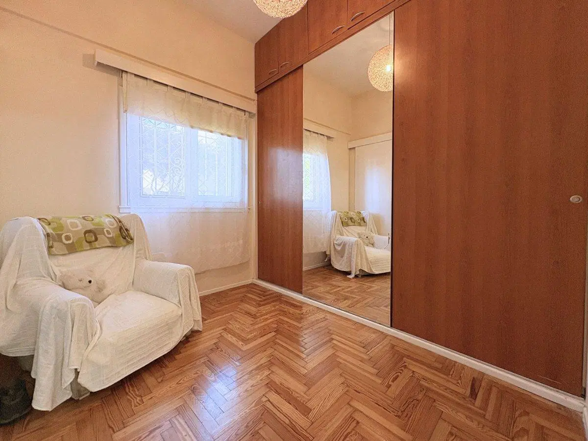 CASA EN VENTA, 5  AMBIENTES-FLORIDA-VICENTE LOPEZ 4