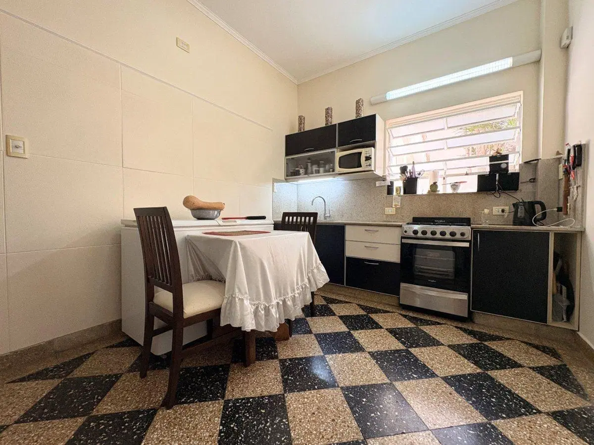 CASA EN VENTA, 5  AMBIENTES-FLORIDA-VICENTE LOPEZ 5