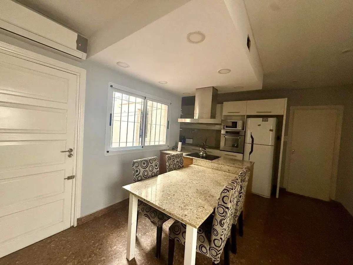 Casa en venta 4 AMBIENTES- Llavallol 5