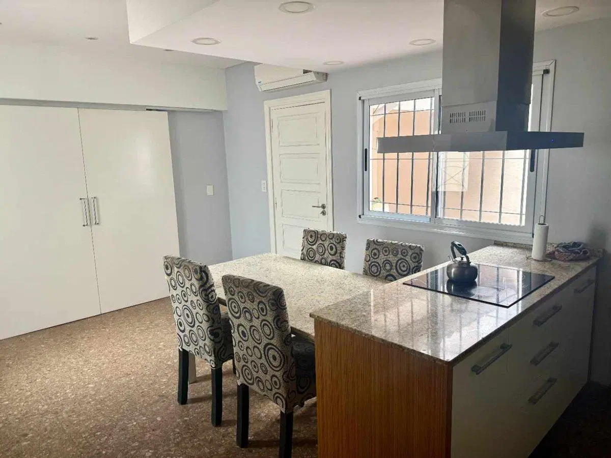 Casa en venta 4 AMBIENTES- Llavallol 2