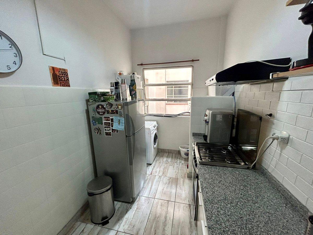 Foto de DEPTO 2 AMBIENTES EN ALQUILER EN FLORES CON BALCON, imagen 5