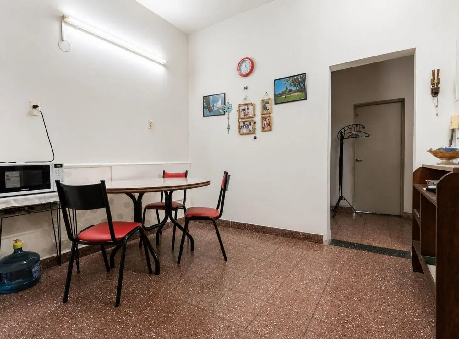 CASA MULTIF. 6 AMB. TERR. COCH. A/CRE. FLORIDA O. 8