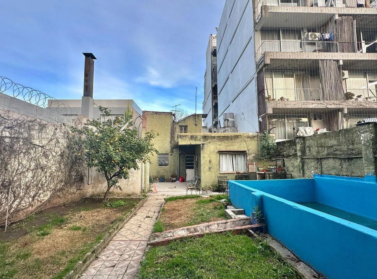 VENTA PH 4 AMB A REFACCIONAR SAAVEDRA CON JARDIN 2