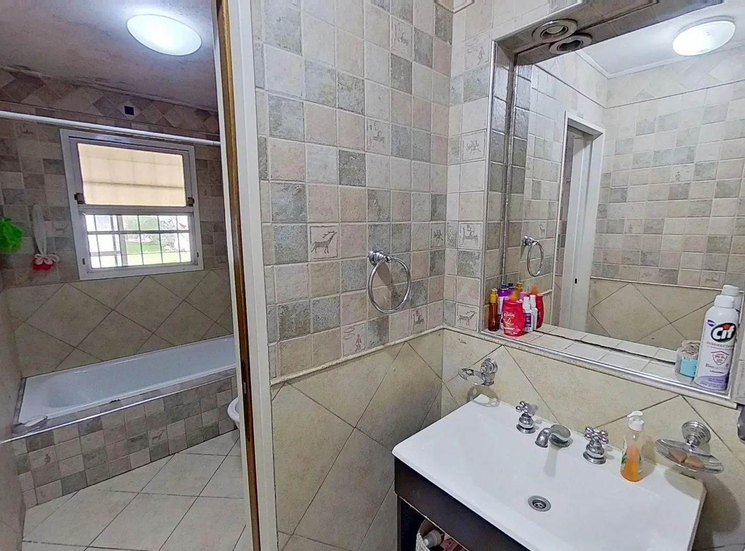 CASA PARQUE PILETA VENTA CASEROS Apto CREDITO 4