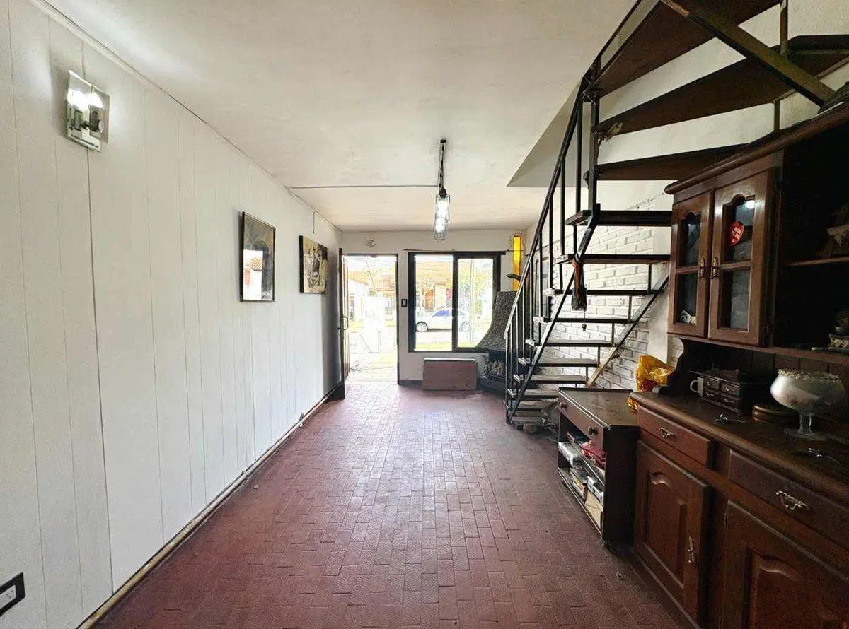 VENTA DUPLEX 3 AMB. CON PATIO Y COCHERA - CASTELAR 3