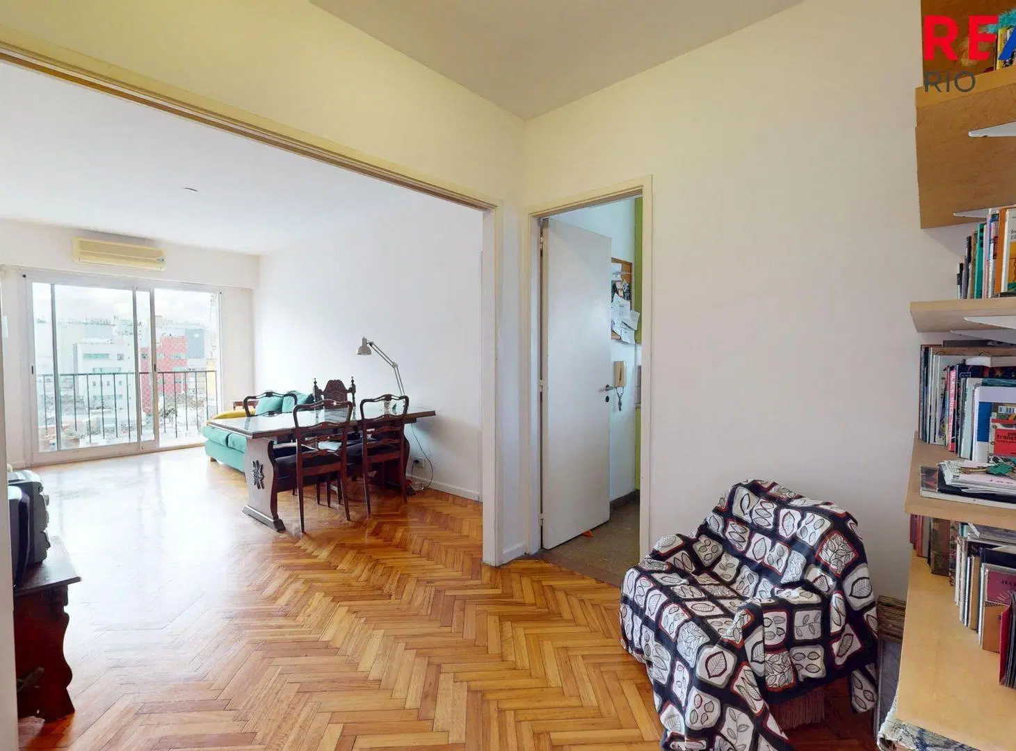 VENTA DPTO 3 AMB C/BALCON MUY LUMINOSO -CABALLITO- 3