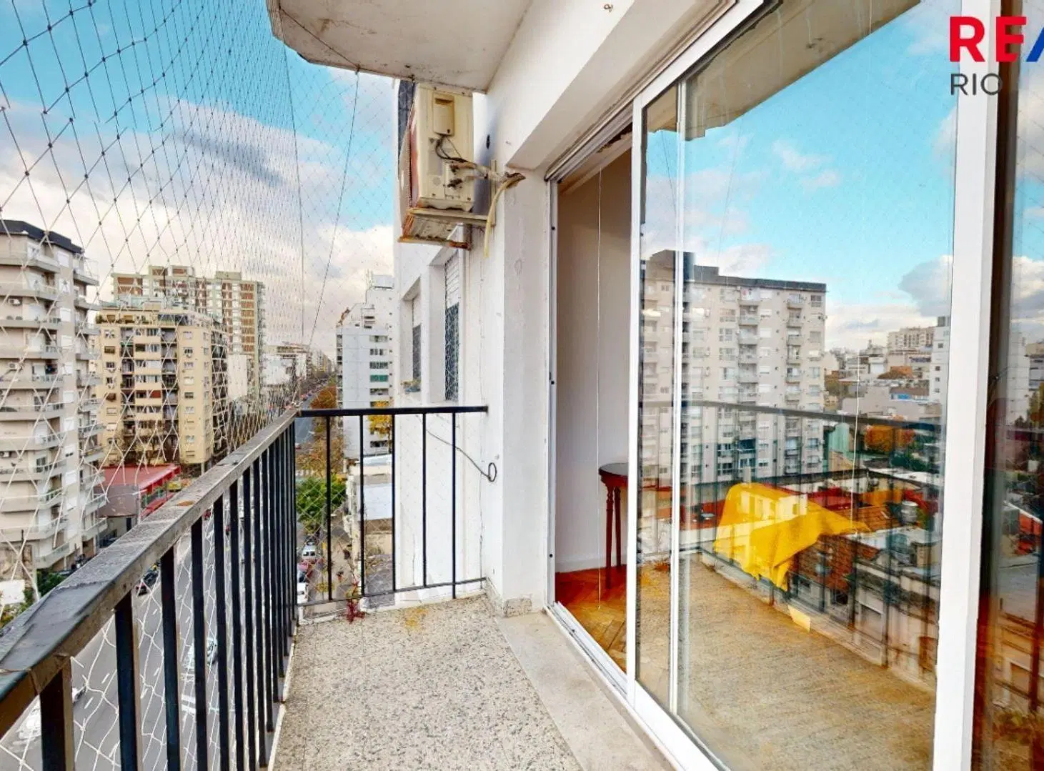 VENTA DPTO 3 AMB C/BALCON MUY LUMINOSO -CABALLITO- 4