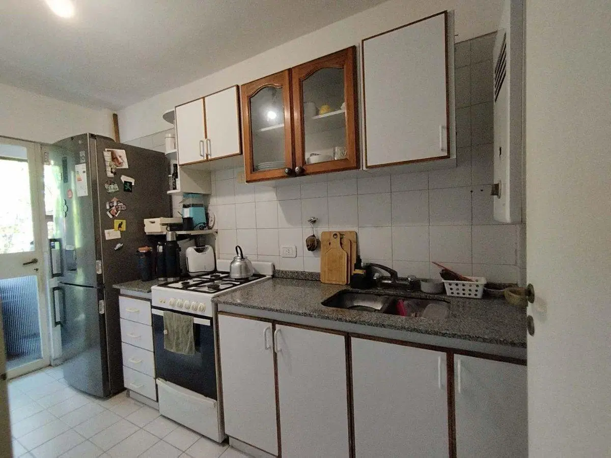 DPTO 3 AMB EN ALQ C/BALCON Y COCHERA EN SAN ISIDRO 3