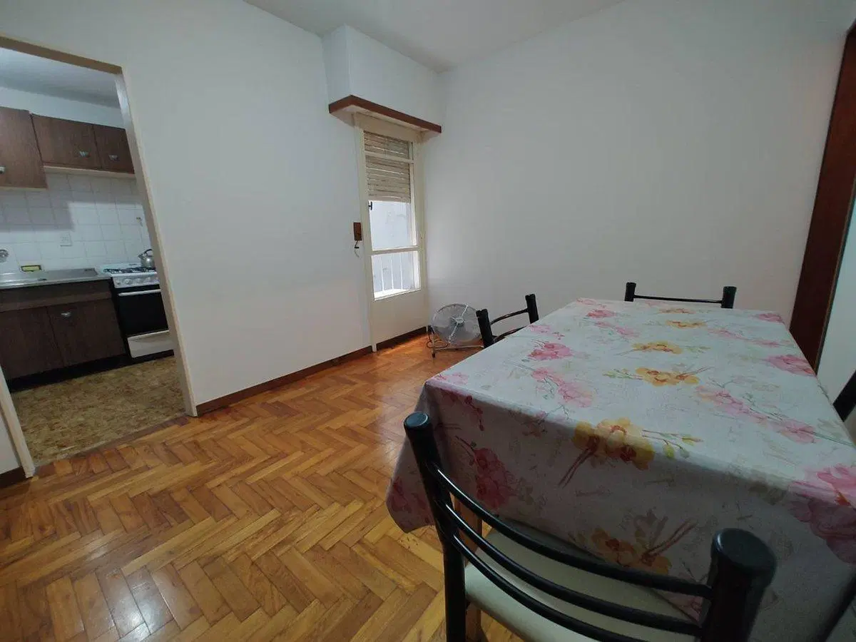 ALQUILER DEPARTAMENTO 2 AMB FLORES IMPECABLE 2