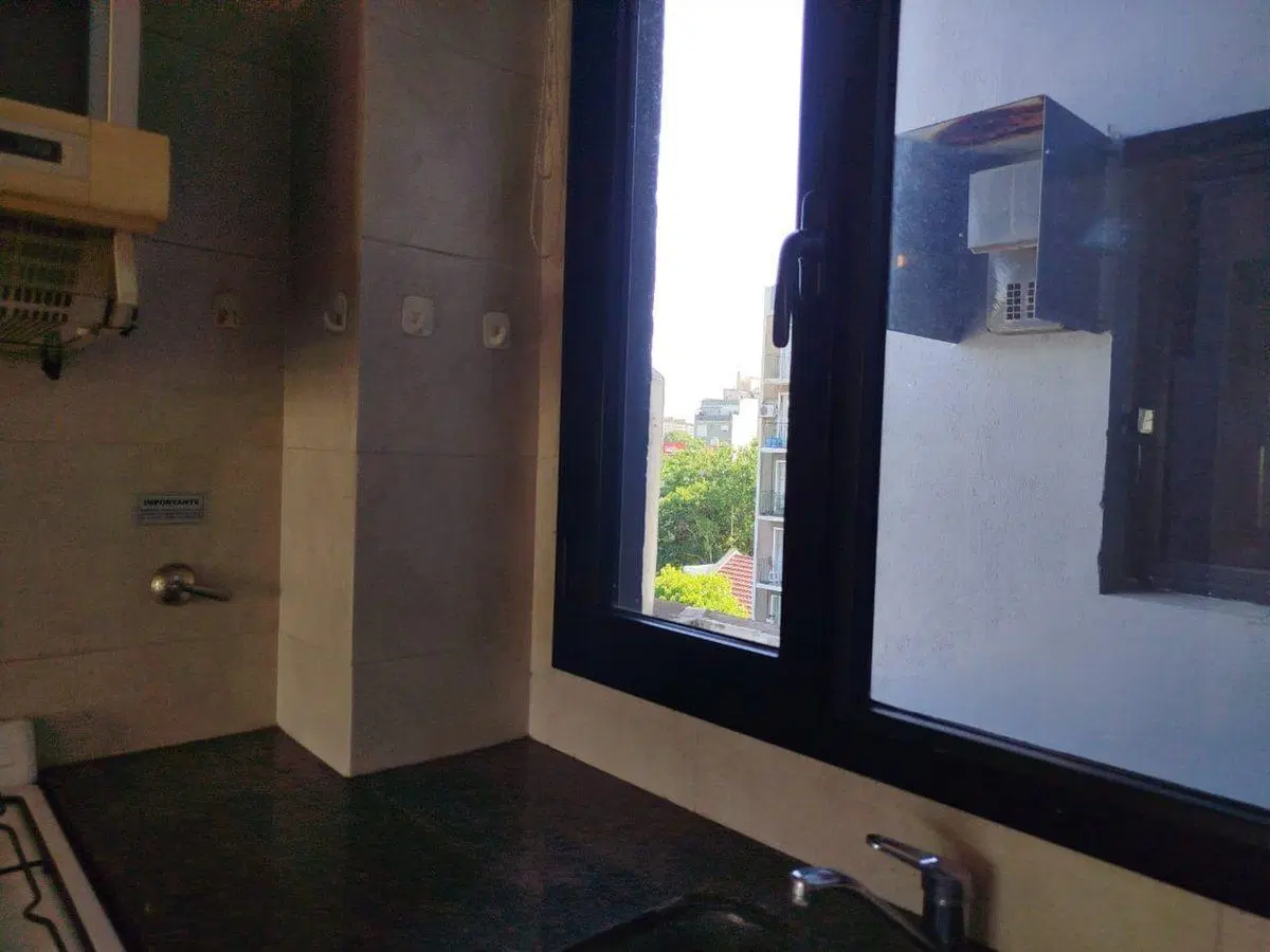 Alquiler monoambiente con balcón. IMPECABLE 4