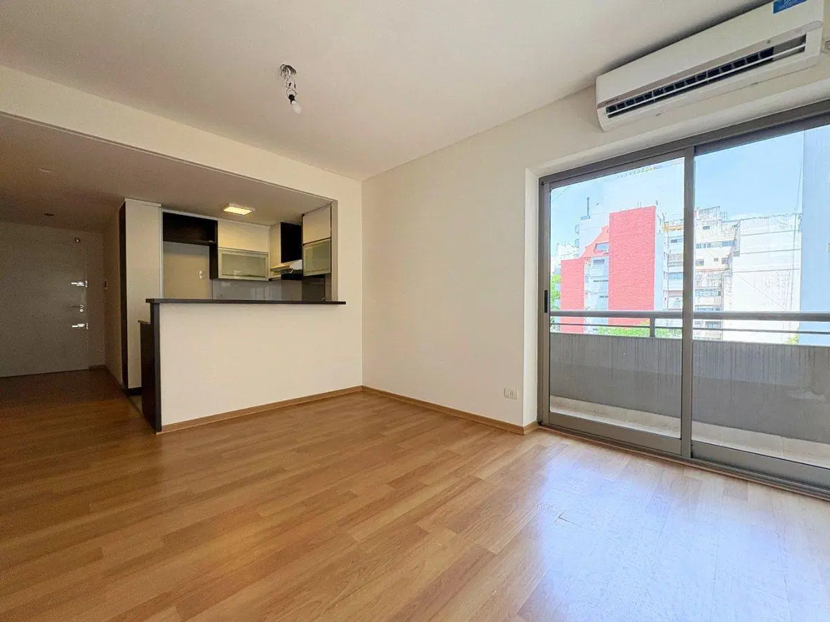 VENTA DEPTO 2 AMB C/COCHERA TOILETTE CABALLITO 3