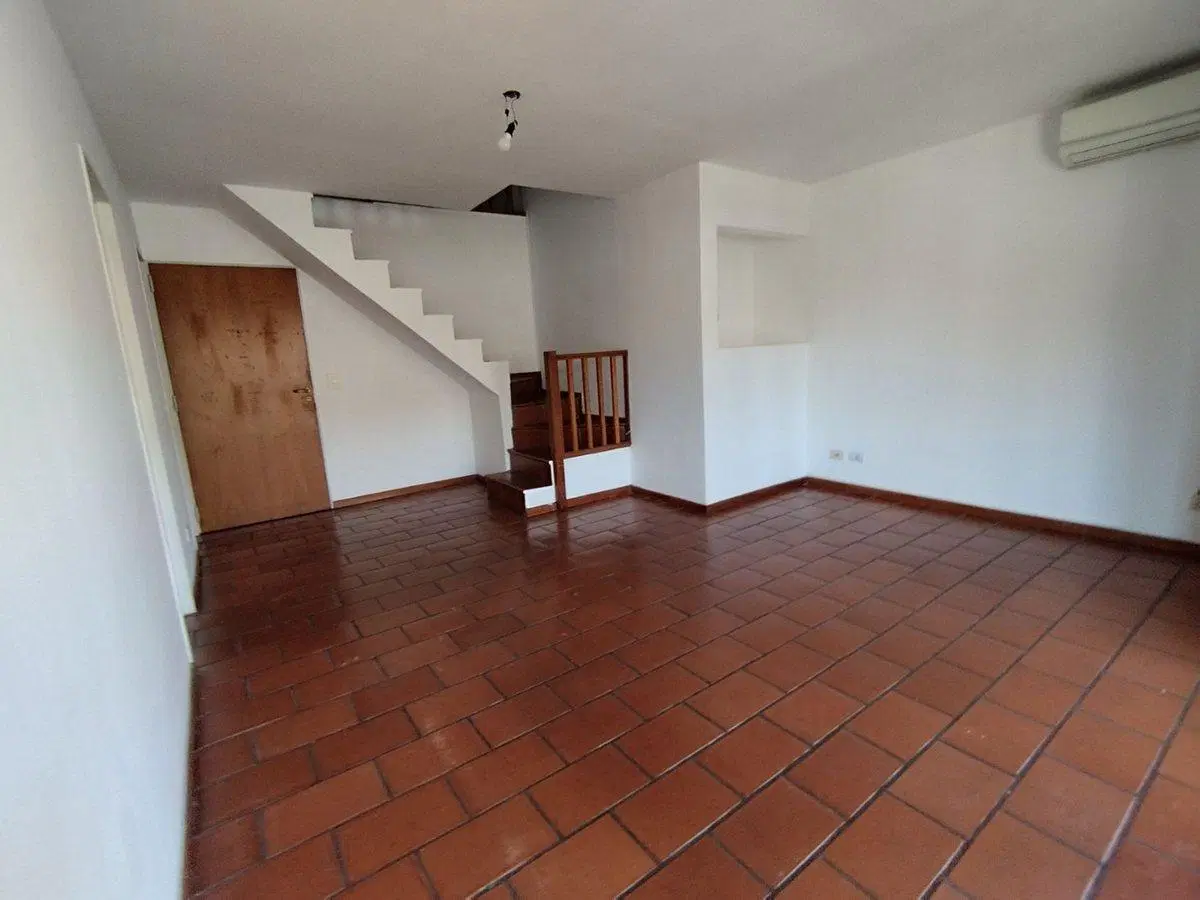DUPLEX 3 AMB EN ALQ C/BALCON Y COCHERA SAN ISIDRO 3