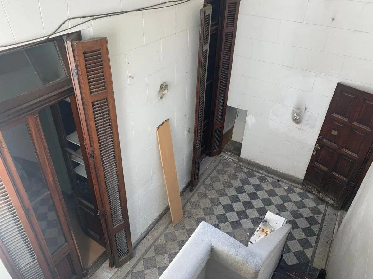 Casa Estilo Francés 678m² - Gran Lote Propio 3