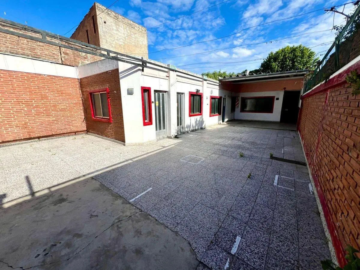 Alquiler PH ideal Jardín, Salud, Oficinas -Caseros 5