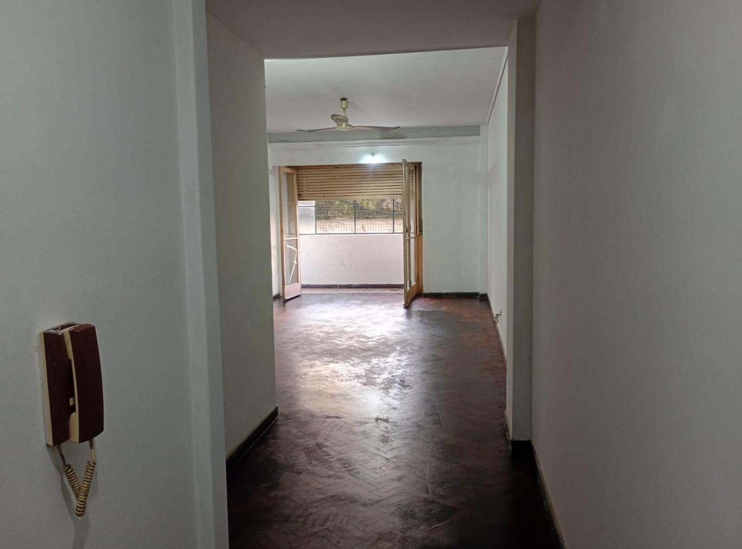 Foto de VENTA DEPARTAMENTO 3 AMBIENTES BALCÓN BALVANERA, imagen 1