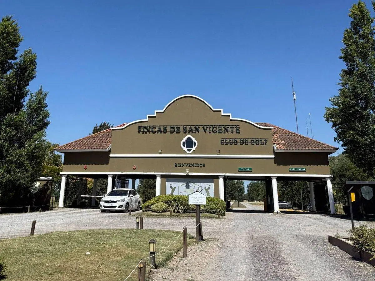 LOTE EN FINCAS DE SAN VICENTE- CLUB DE GOLF 5